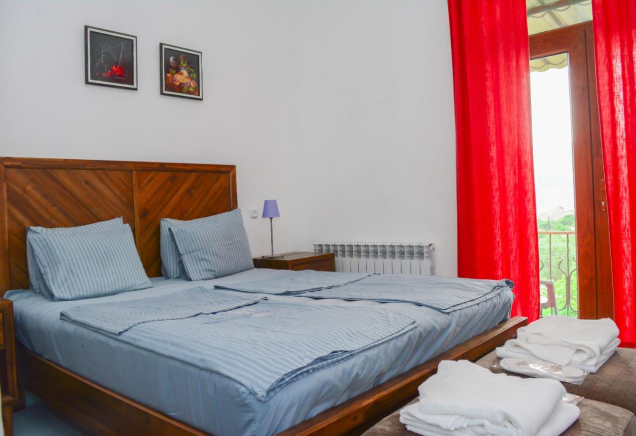 Old Bridge B&B Yeghegnadzor Zewnętrze zdjęcie